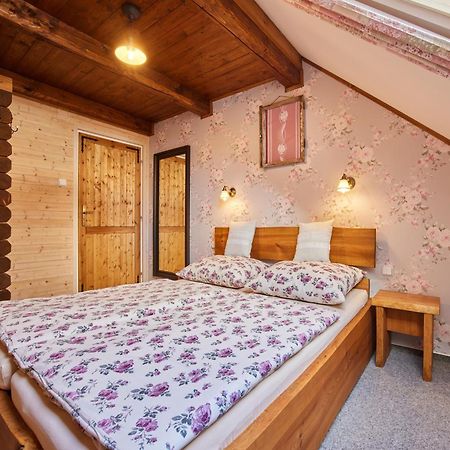 Chalupa Pod Tresnovkou Horní Maršov Buitenkant foto