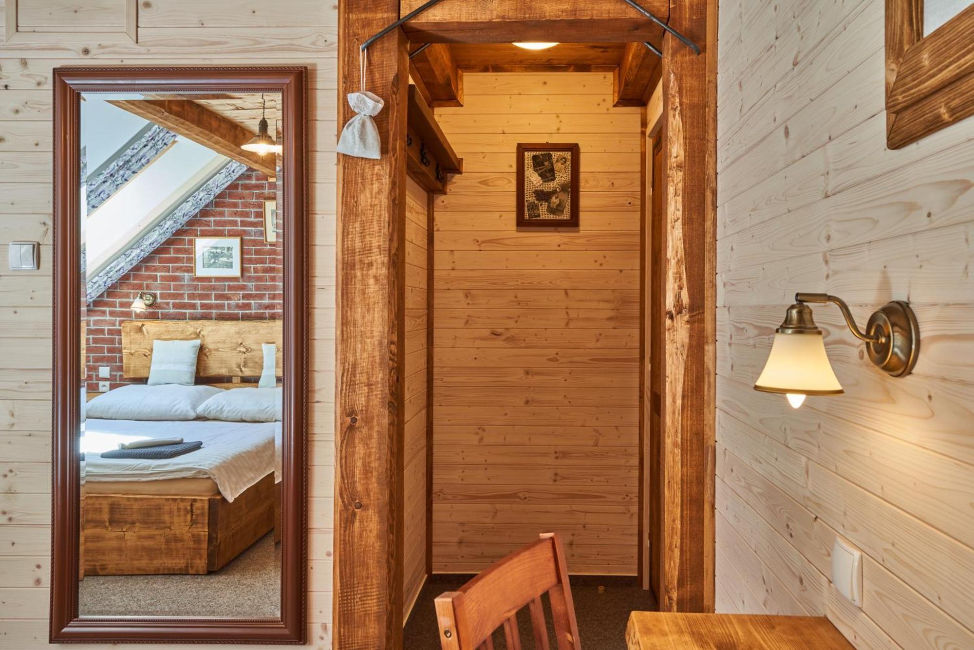 Chalupa Pod Tresnovkou Horní Maršov Buitenkant foto