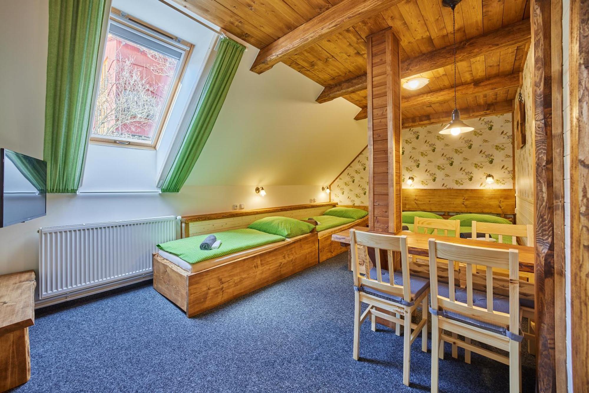 Chalupa Pod Tresnovkou Horní Maršov Buitenkant foto