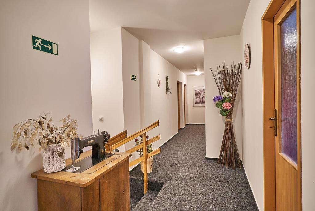 Chalupa Pod Tresnovkou Horní Maršov Buitenkant foto